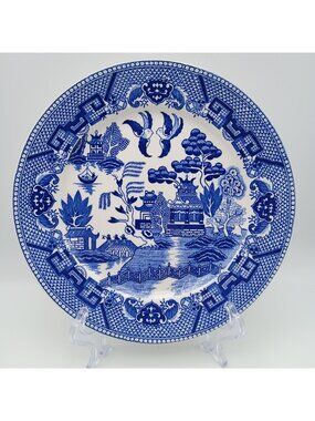 Vintage Blue Willow Dinner Plate Japan Blue White Chinoiserie 9.5”